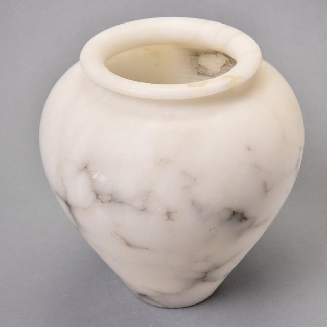 Alabaster Medium White Alabaster Pot Vase With Gray Streaks For Sale - Image 8 of 10