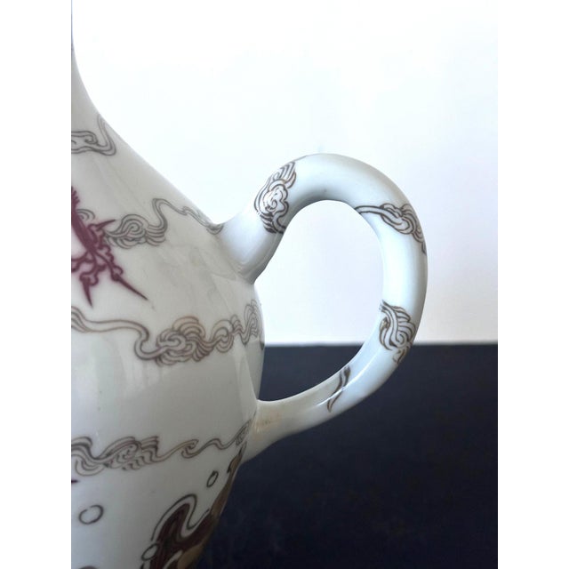 Asian Early Porcelain Underglaze Dragon Ewer by Makuzu Kozan Meiji Period For Sale - Image 3 of 12