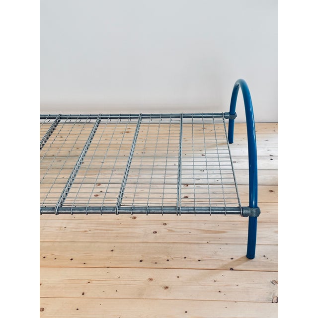 Round Rail Bed by Ron Arad for One Off, 1980s For Sale - Image 6 of 12