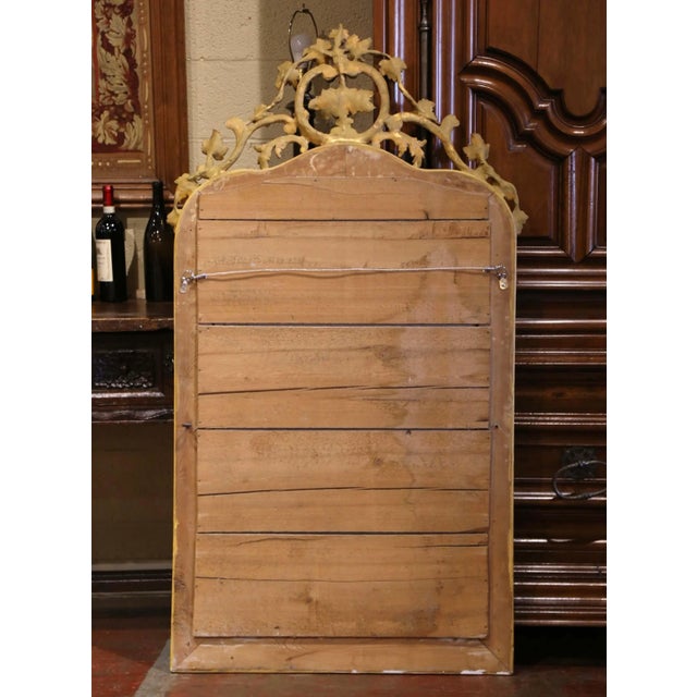 Gold 19th Century French Louis XV Giltwood Mirror With Carved Grape and Vine Crest For Sale - Image 8 of 9
