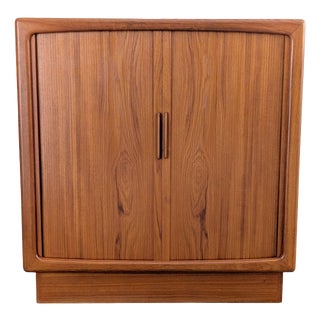 Mid-Century Teak Chest of Drawers by H. P. Hansen for Dyrlund, 1960s For Sale