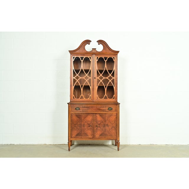 Baker Furniture Style Georgian Burled Walnut Breakfront Bookcase Cabinet, Circa 1960s For Sale - Image 17 of 17