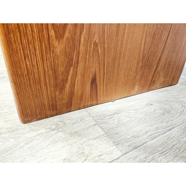 1970s Danish Modern Teak Chest of Drawers from Dyrlund, 1980s For Sale - Image 5 of 18