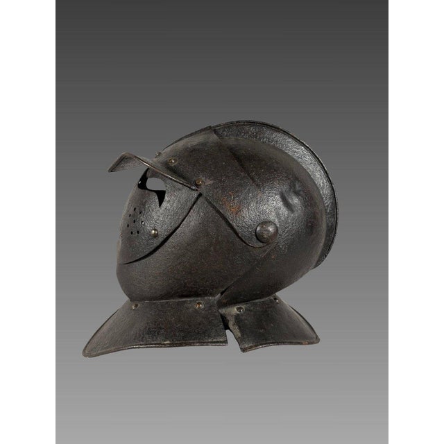 Black 16th-century wrought iron "Savoyard" helmet For Sale - Image 8 of 11