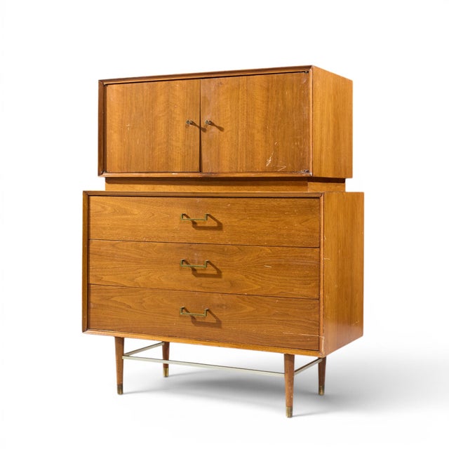 Mid-Century Modern Paul McCobb Style Furnette Mid Century Walnut and Brass Highboy Dresser For Sale - Image 3 of 7