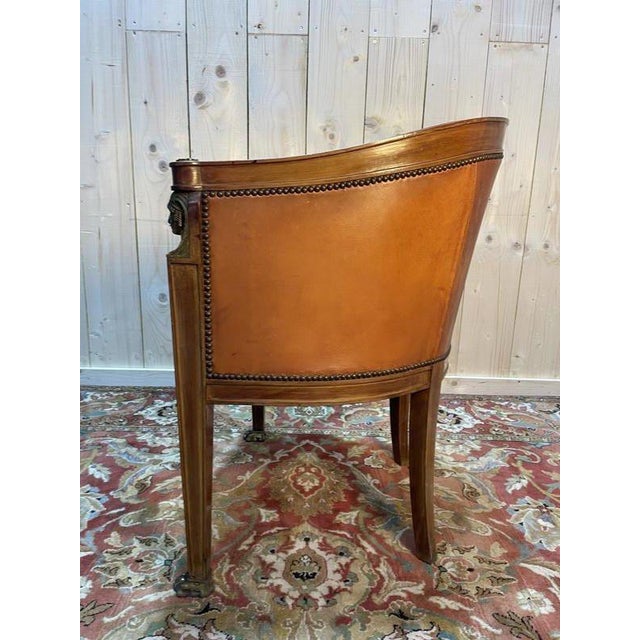 Artist: None Period: 20th century Style: Renaissance, Louis 13th Condition: Condition of use Material: Solid wood Length:...