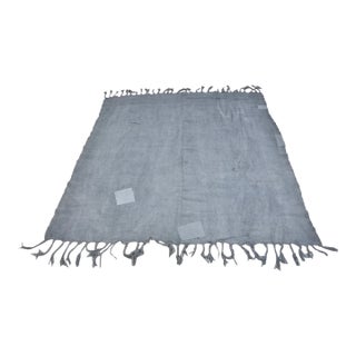 Vintage Anatolian Flatweave Kilim - Industrial Modernist Charcoal Gray Fringed Rug For Sale