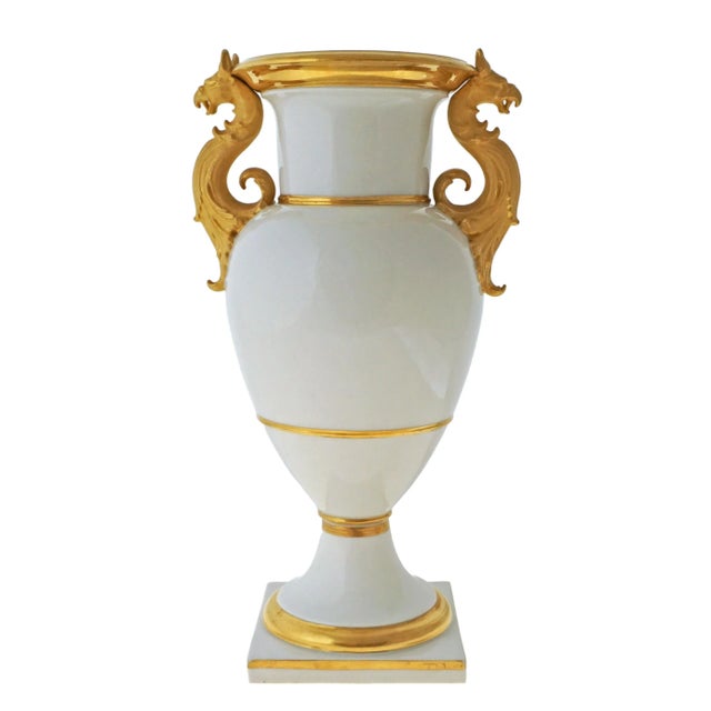 Traditional KPM Berlin Armorial Vase Gilt Griffin Handles Coat of Arms Porcelain Vase Empire Style Wedding Gift Antique Heraldry For Sale - Image 3 of 7