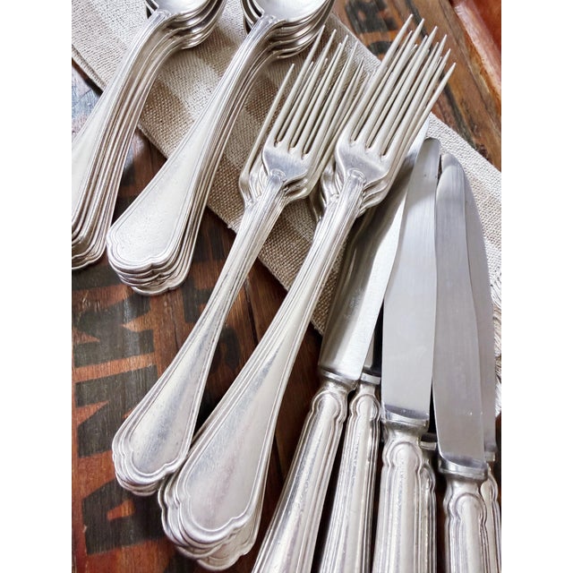 Antique Silver Plated Flatware Service From Grand Hotel Ligure in Turin Italy - Set of 30 For Sale - Image 4 of 11