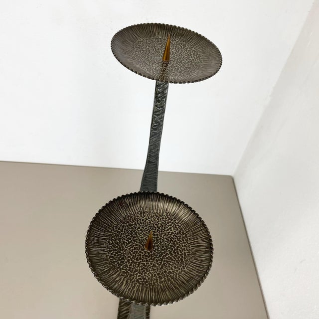 Modernist Sculptural Brutalist Copper Floor Candleholder, Germany, 1970s For Sale - Image 6 of 18
