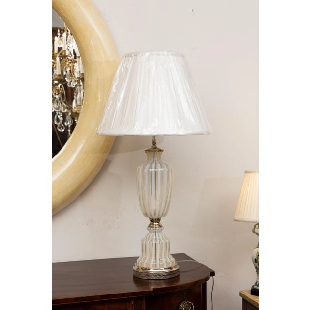 Pair of Mid 20th Century Italian White and Clear Glass Murano Style Lamps For Sale - Image 4 of 7