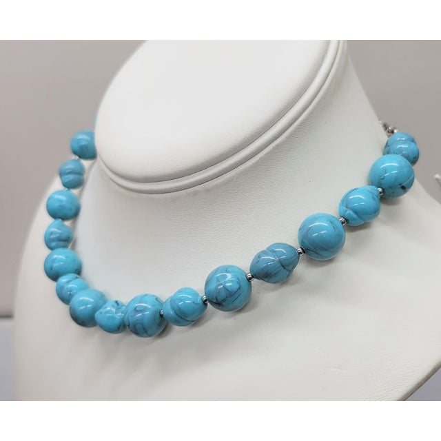 1960s Vintage Signed Crown Trifari Faux-Turquoise Beaded Necklace For Sale - Image 5 of 7