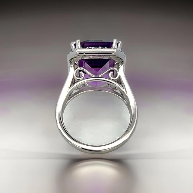 Metal Natural Amethyst Diamond Ring Size 6.5, 14k Gold 12.48 TCW Certified For Sale - Image 7 of 13