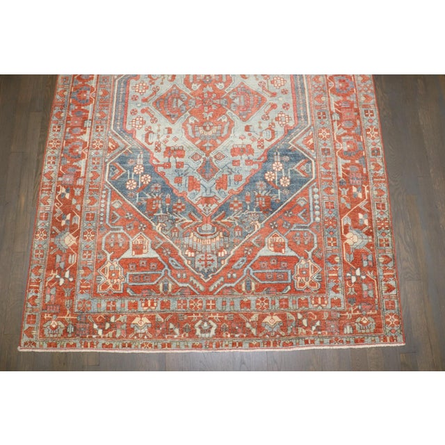 Persian Persian Bakhtiari Rug no. j5246 For Sale - Image 3 of 8