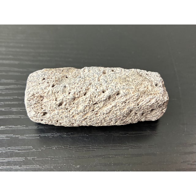 Pre-Columbian Costa Rican Metate and Mano Volcanic Rock Grinding Stone For Sale - Image 11 of 11