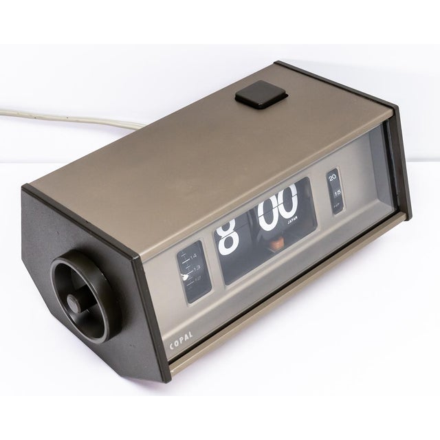 Plastic Copal 702 Alarm Flip Clock, 1970s For Sale - Image 7 of 13