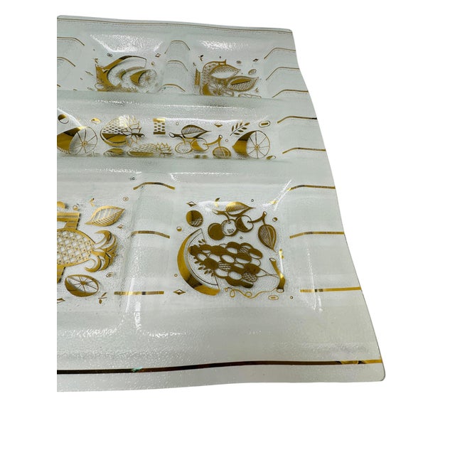 1950s Oversized Signed Georges Briard "Ambrosia" 22k Gold & Glass 5-Section Serving Tray For Sale - Image 5 of 11