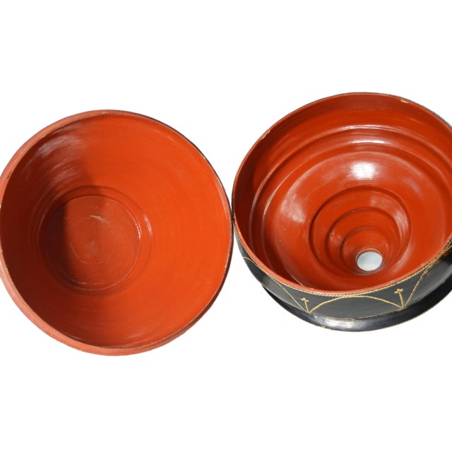 Antique Burmese Black Lacquered Temple Offering Bowl From the 19th Century For Sale - Image 9 of 11