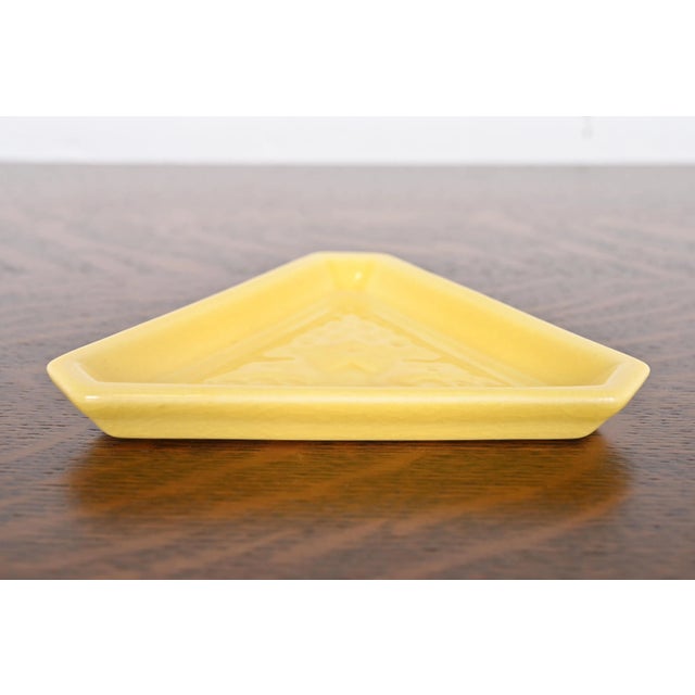 Yellow Rookwood Pottery Arts & Crafts Glazed Ceramic Triangular Catchall, 1952 For Sale - Image 8 of 12