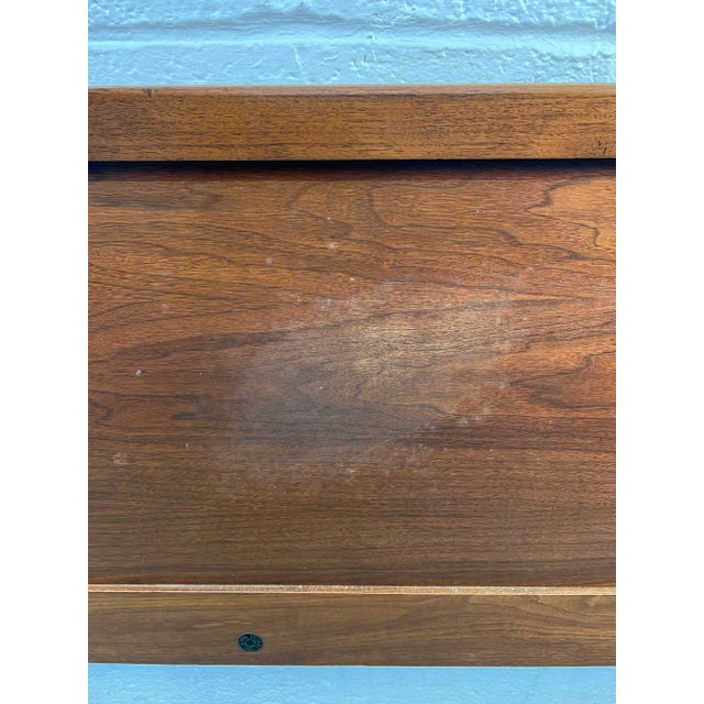 Brown Mid 20th Century Mid-Century Modern Style Walnut Headboard by John Stuart For Sale - Image 8 of 9