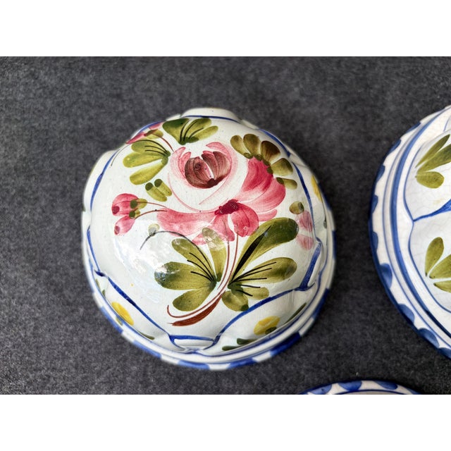Vintage Italian Bassano Ceramic Wall Hanging Molds Set of 4 For Sale - Image 4 of 16