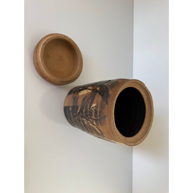 Ceramic 1980s Vintage Gail Organic Abstract Design Studio Pottery Lidded Vase For Sale - Image 7 of 12