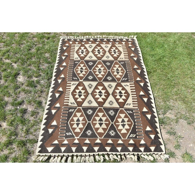 1980s Hand Knotted Oushak Kilim Striped Diamond Line Design Turkish Kilim Rug For Sale - Image 9 of 9
