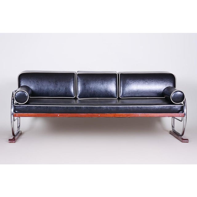 Bauhaus Sofa in Chrome, Steel, and Leather from Robert Slezak, Czech, 1930s For Sale - Image 4 of 9