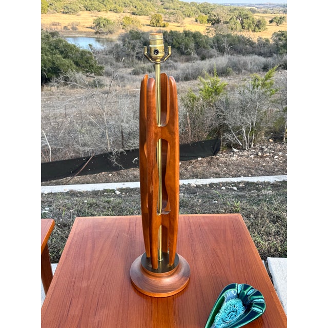 Mid-Century Modern Pair of Vintage C. 1960s Mid Century Modern Sculptural Walnut & Brass Table Lamps For Sale - Image 3 of 9
