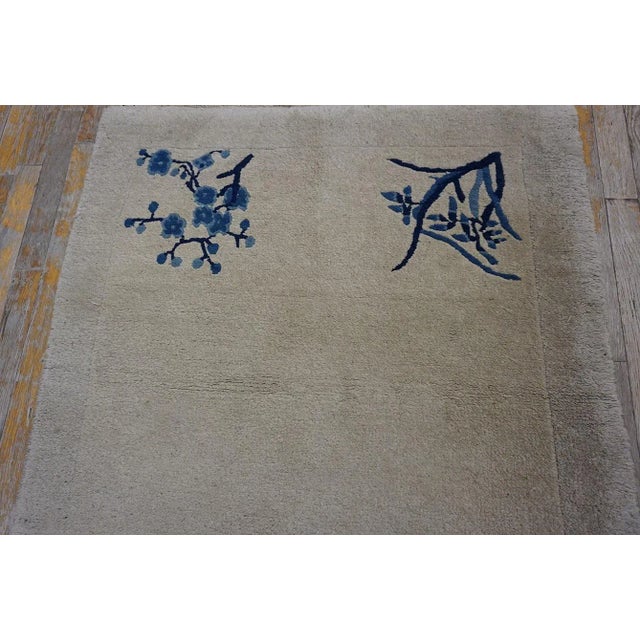 1920s Rectangle Ivory Floral Antique Chinese Peking Small Size Knotted Wool Rug For Sale In New York - Image 6 of 7