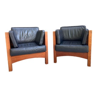 1990s Vintage Thos. Moser Mission Style Cube Club Chairs - Set of 2 For Sale