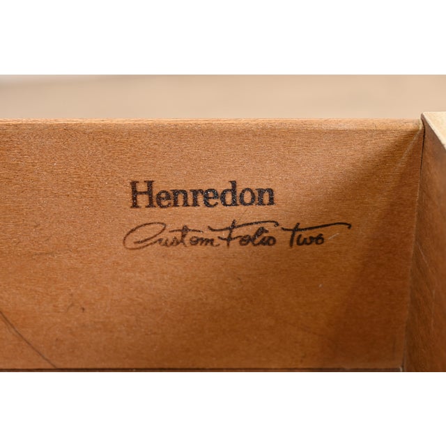 Cream Henredon French Provincial Louis XV Cream and Light Green Lacquered Nightstands, Pair For Sale - Image 8 of 12