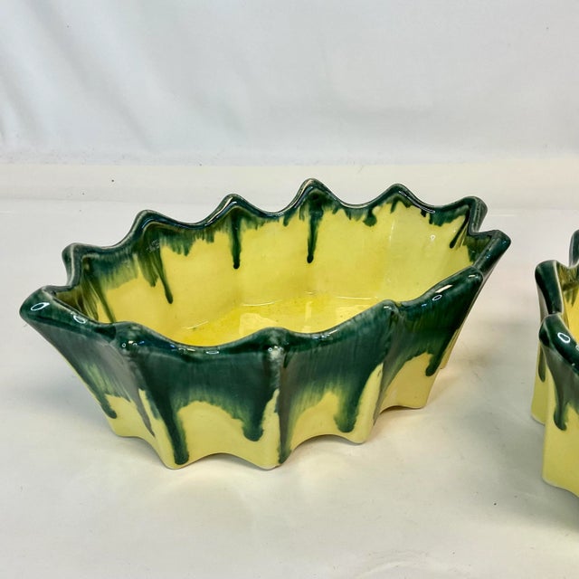 Ceramic 1940s Vintage Boho Chic Americana Drip Glazed Oval Planters by McCoy - A Pair For Sale - Image 7 of 12