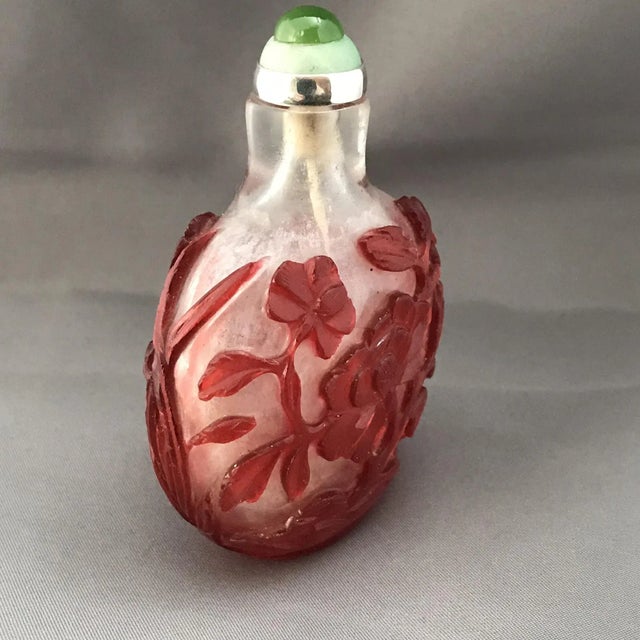 Late 19th Century Antique Beijing Glass With Red Glass Overlay in Floral Motifs and Custom Made Stopper For Sale - Image 5 of 13