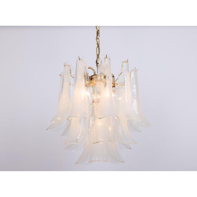 Large Murano Glass Petals Chandelier, 1980s For Sale - Image 9 of 18