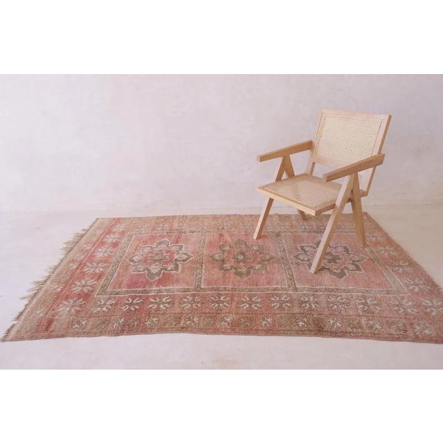 1970s Moroccan Handwoven Rug - 4'7" X 8'1" Ft For Sale - Image 5 of 8