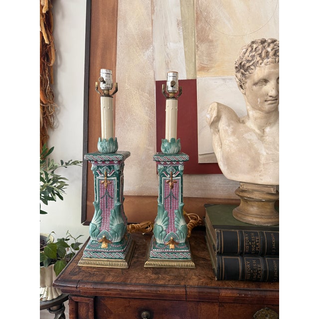 1980s Pair of Vintage Ceramic Table Lamps Cabbage Leaf Motif Pink and Green Hollywood Regency Style For Sale - Image 5 of 12