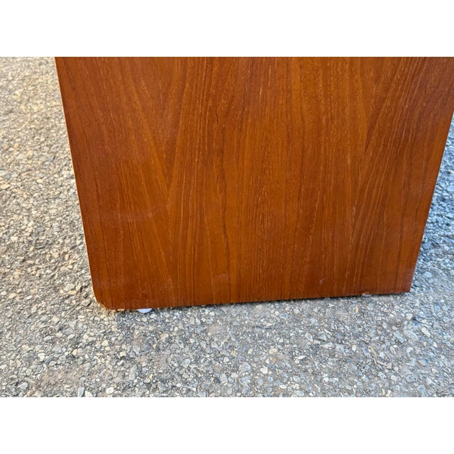 Mid-Century Modern Danish Modern Poul Hundevad Style Teak Bookcase For Sale - Image 4 of 12