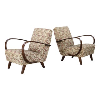 Art Deco Bentwood Lounge Chairs attributed to Jindřich Halabala, Former Czechoslovakia, 1940, Set of 2 For Sale