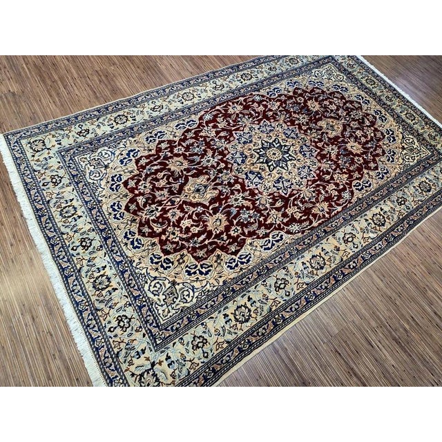 Middle Eastern Nain Rug in Hand-Knotted Silk and Cork Wool For Sale - Image 6 of 11