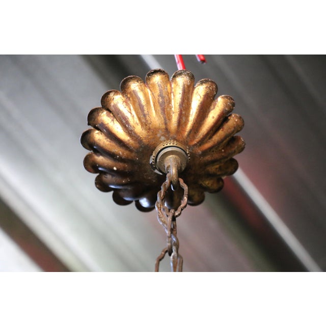 1940s Italian Rococo Revival Painted Wood & Gilt Wrought Iron 8-Light Chandelier For Sale - Image 4 of 18