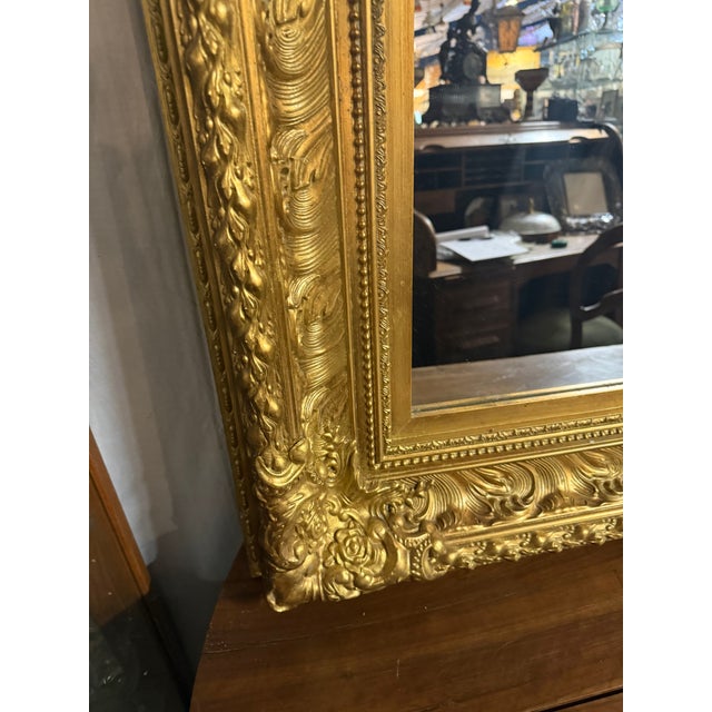 Mirror in Carved Wooden Frame, in Flawless conditions. Designed before 1890