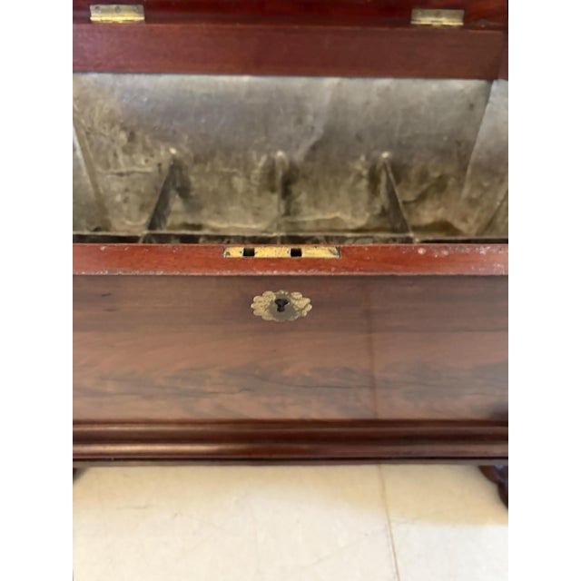 Antique Regency Figured Mahogany Freestanding Wine Cooler, 1830 For Sale - Image 10 of 18