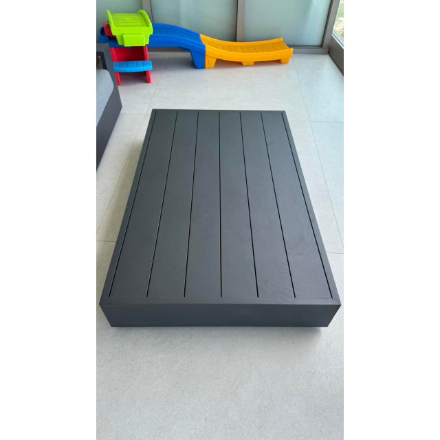 Rh Outdoor Aluminum Sofa + Rectangular Coffee Table, Slate For Sale In Miami - Image 6 of 9