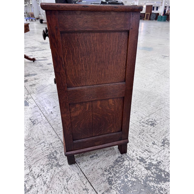 19th Century English Dresser Base For Sale In Nashville - Image 6 of 11