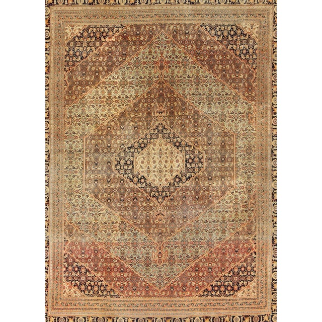 Antique Tabriz Haji-Jalili rug with diamond design rendered in floral motifs. Keivan Woven Arts / rug TU-ALK-4882, country...