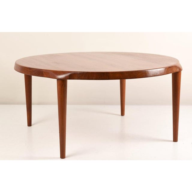 Danish Side Table in Teak, 1970 For Sale - Image 10 of 10