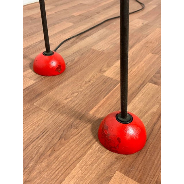 C, 1980s Postmodern Koch & Lowy Tripod Floor Lamp For Sale In Boston - Image 6 of 7