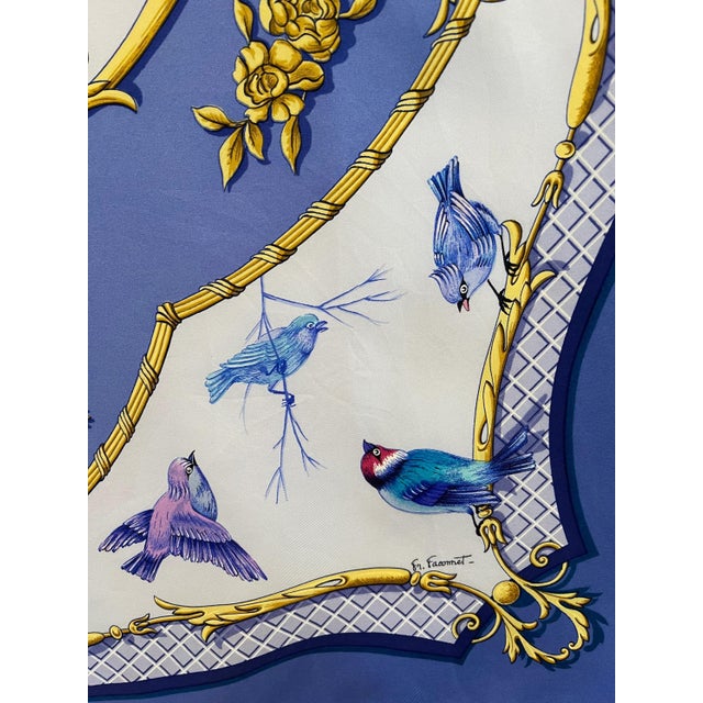 Hermès Hermès La Clé Des Champs 1990 Echarpe En Soie Faconnet Françoise, Blue For Sale - Image 4 of 9