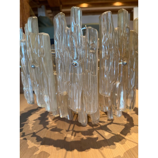 1960s 1960s Mid-Century Modern Lucite Lamp For Sale - Image 5 of 5